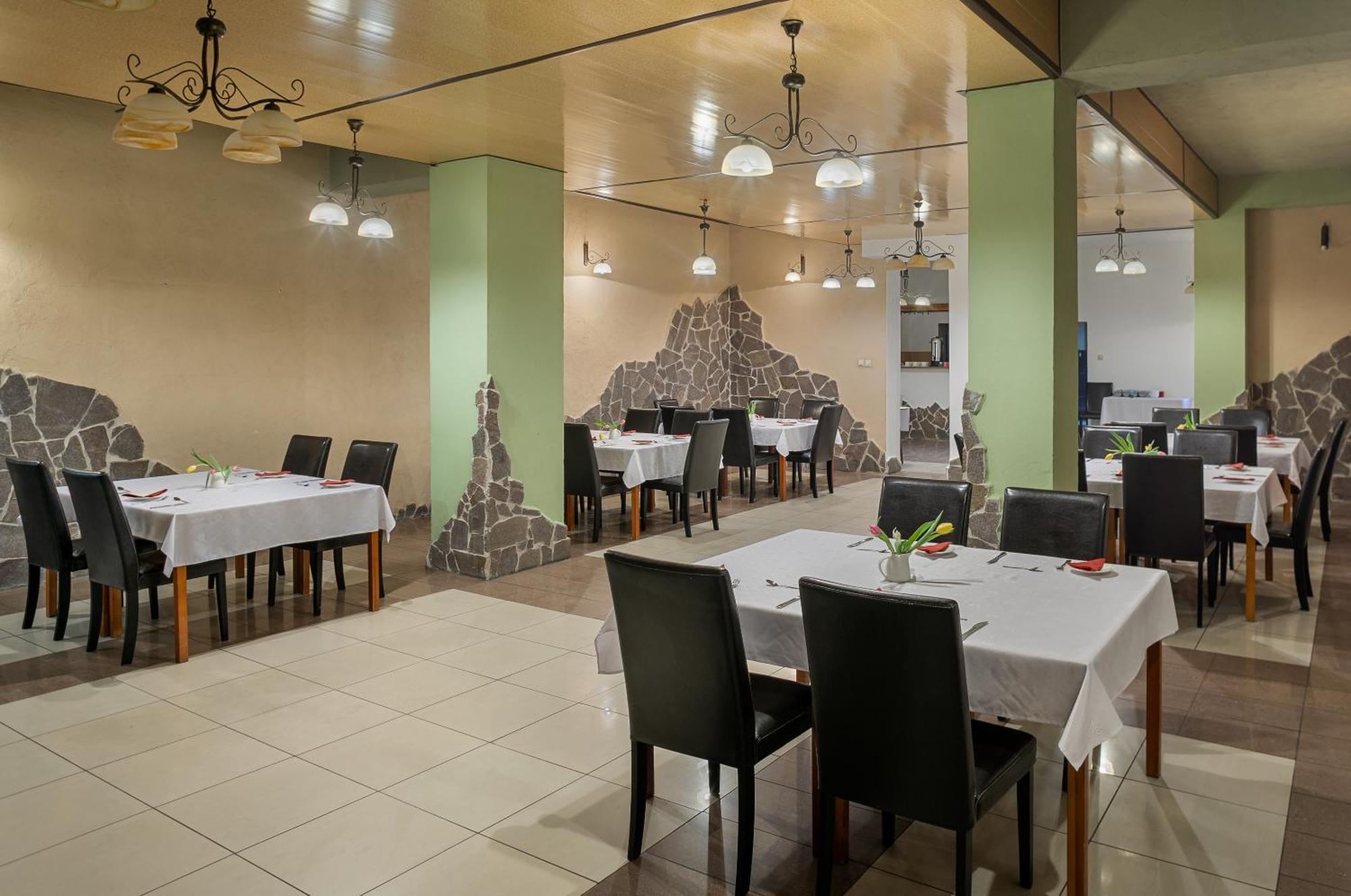 B&B Widok Bielsko-Biala Bagian luar foto