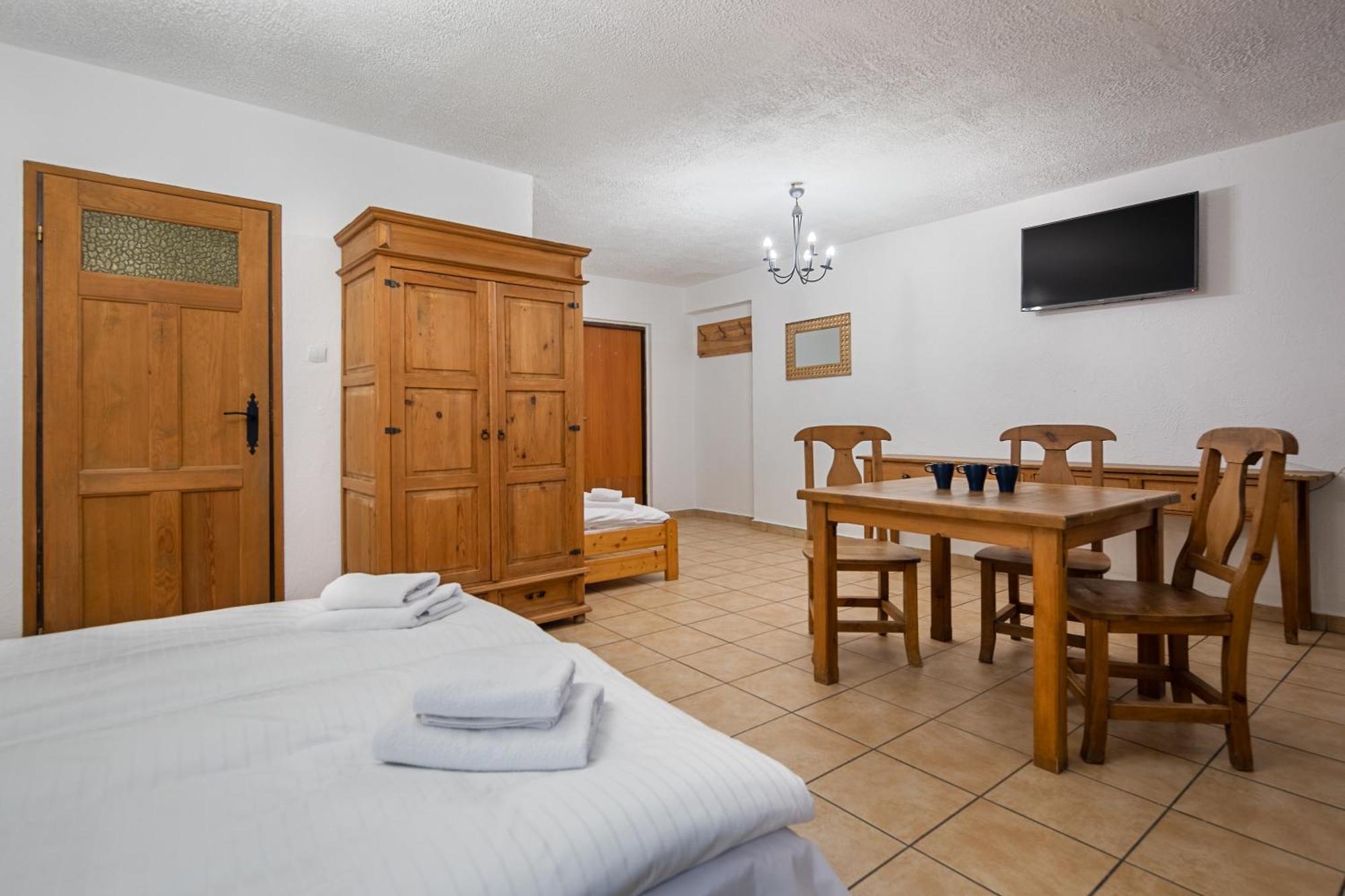 B&B Widok Bielsko-Biala Bagian luar foto