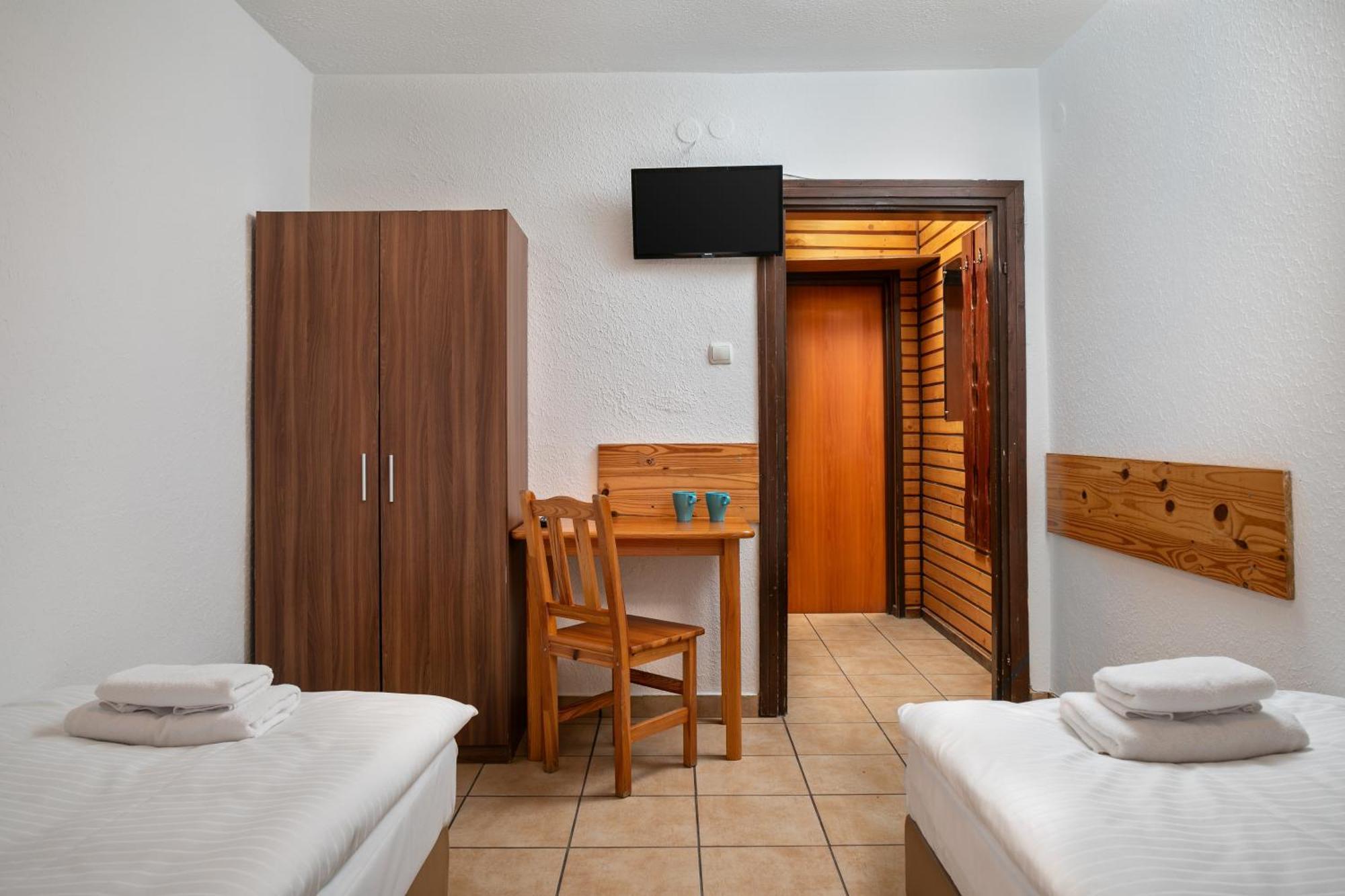 B&B Widok Bielsko-Biala Bagian luar foto